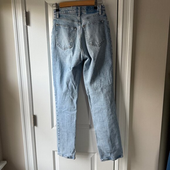 Abercrombie Curve Love Ultra High Rise 90s Straight Jean Light Wash Size 26 - Picture 3 of 8